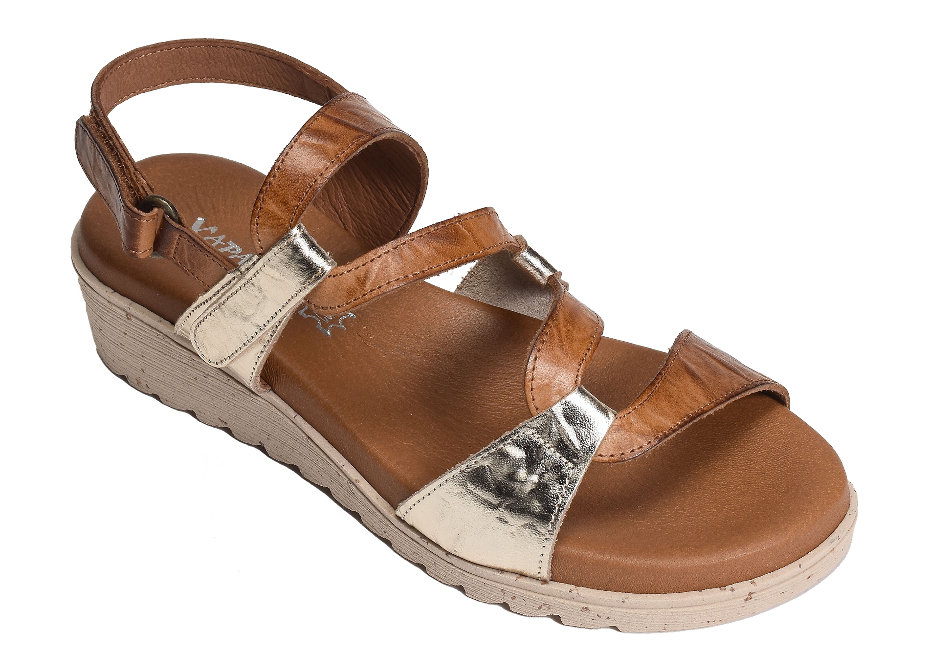 1683 camel or