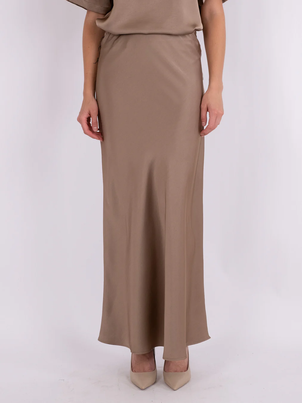 Neo Noir  Vicky Heavy Sateen nederdel - Dark taupe