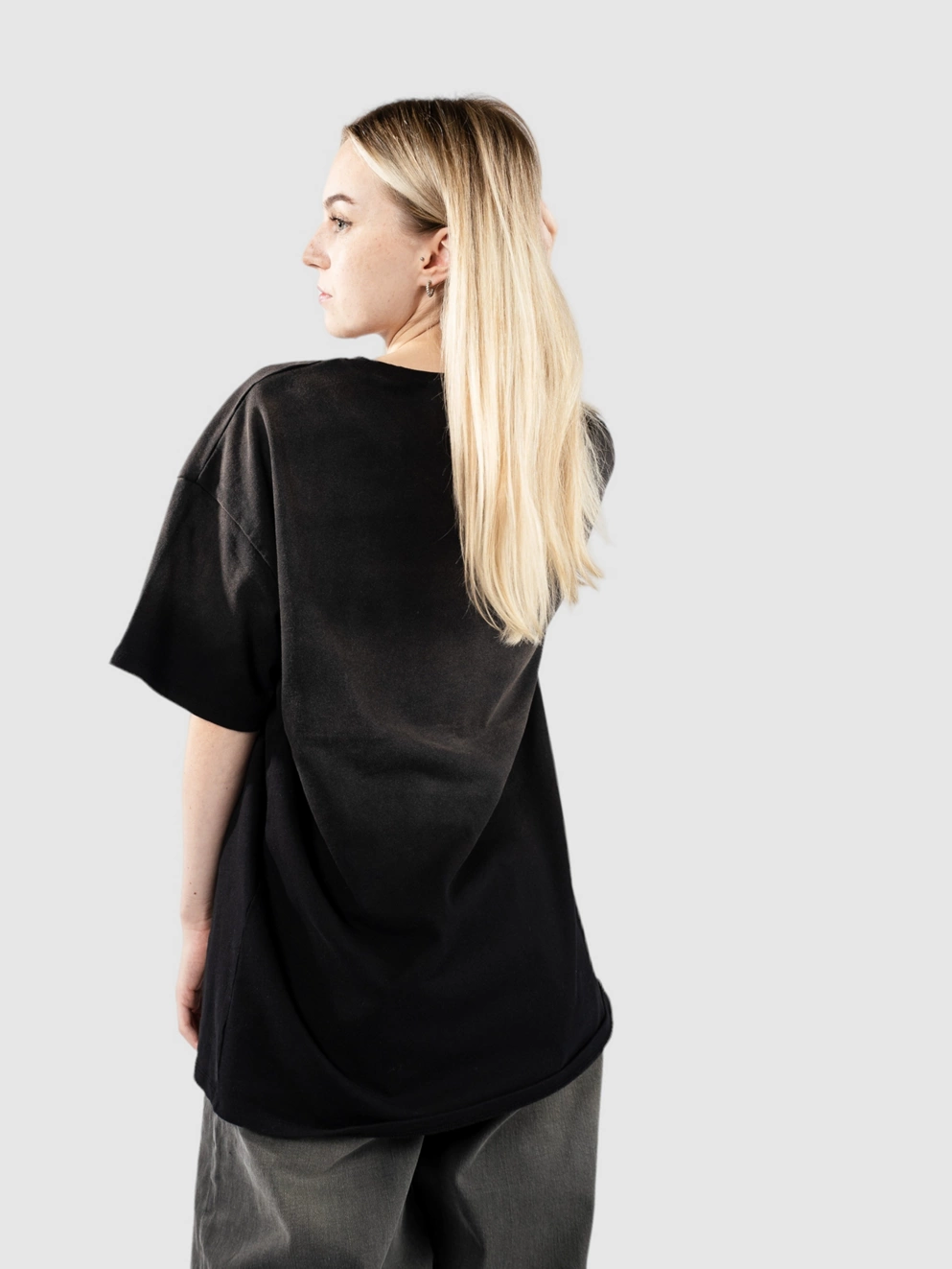 Ninth Hall Maeve T-Shirt black ppspray