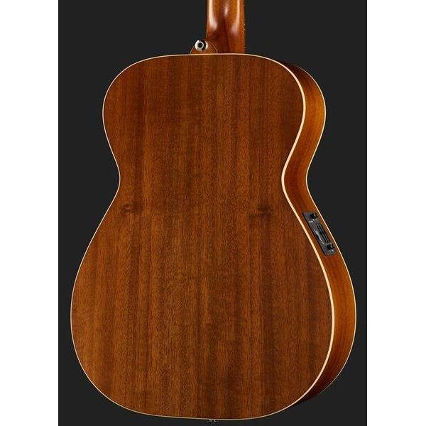 Maton EBG808 Tommy Emmanuel w/ Case