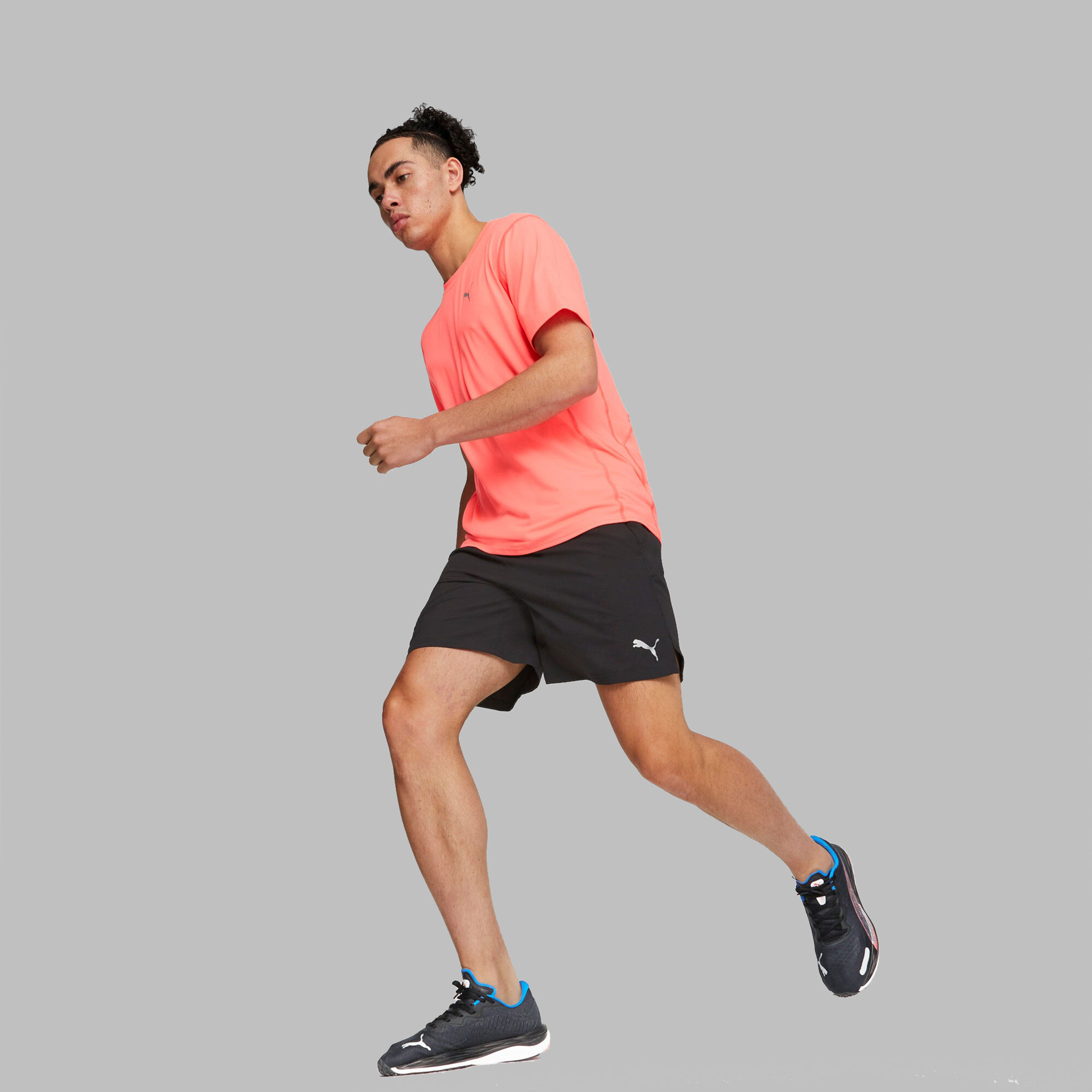 Puma Run Ultraweave 7in Shorts Hommes - Noir