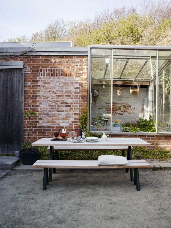 Fritz Hansen Overlap tuintafel 220x90 Hunter Green