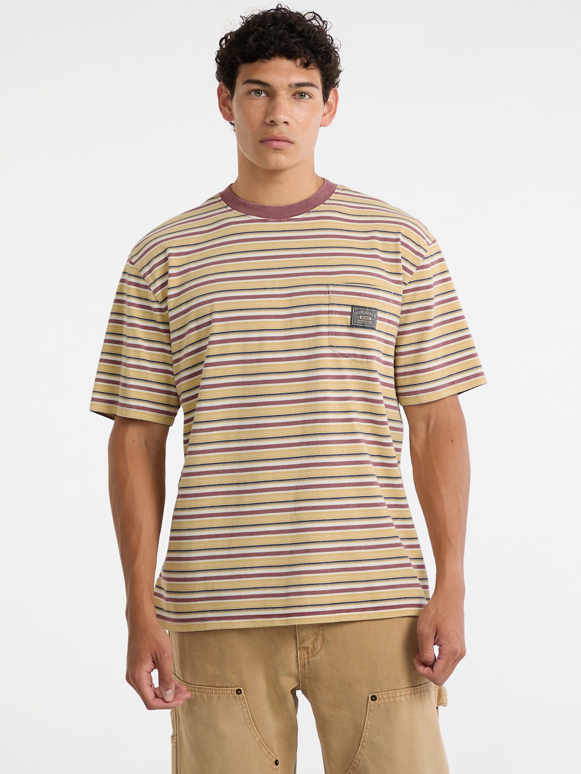 Camiseta GUESS Originals Eco com Listras Horizontais e Bolso