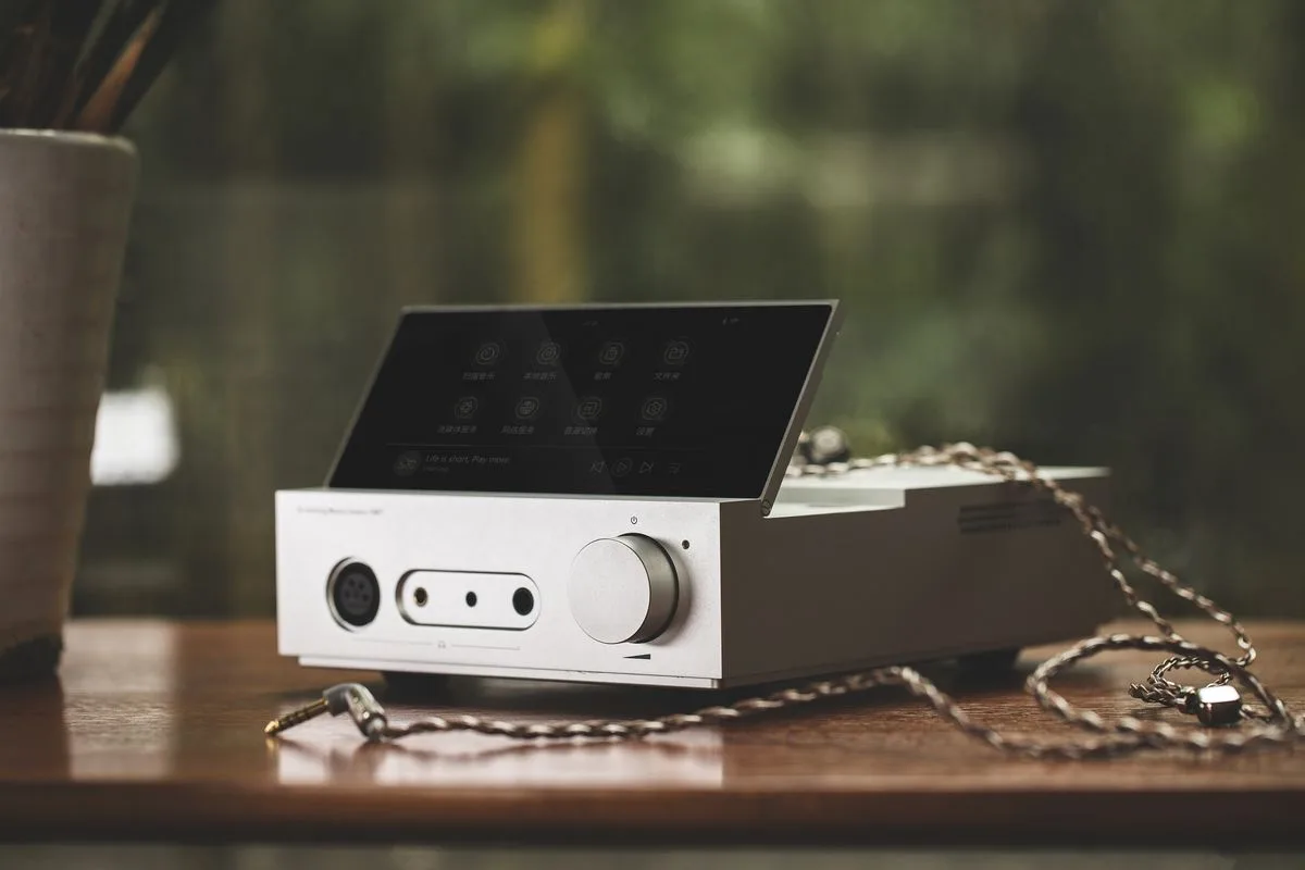 Shanling EM7 Streaming Music Center Silver Lecteurs réseau audio