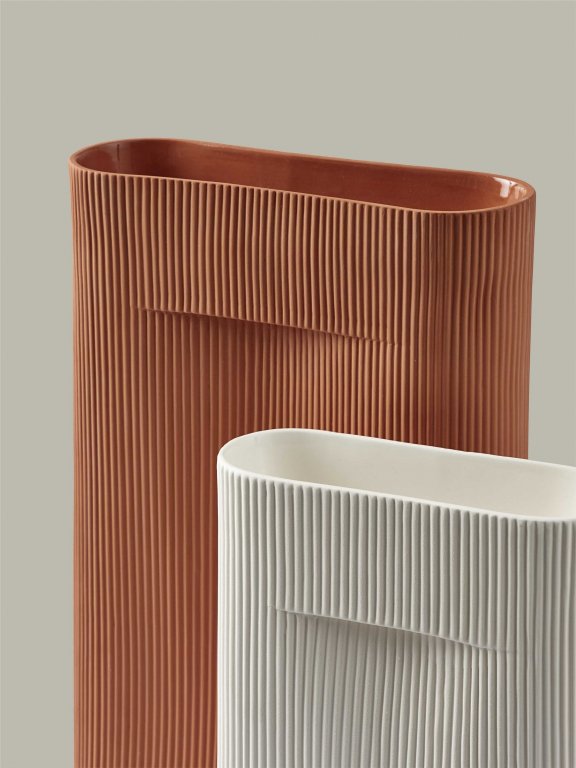 Muuto Ridge vaas H48 off-white
