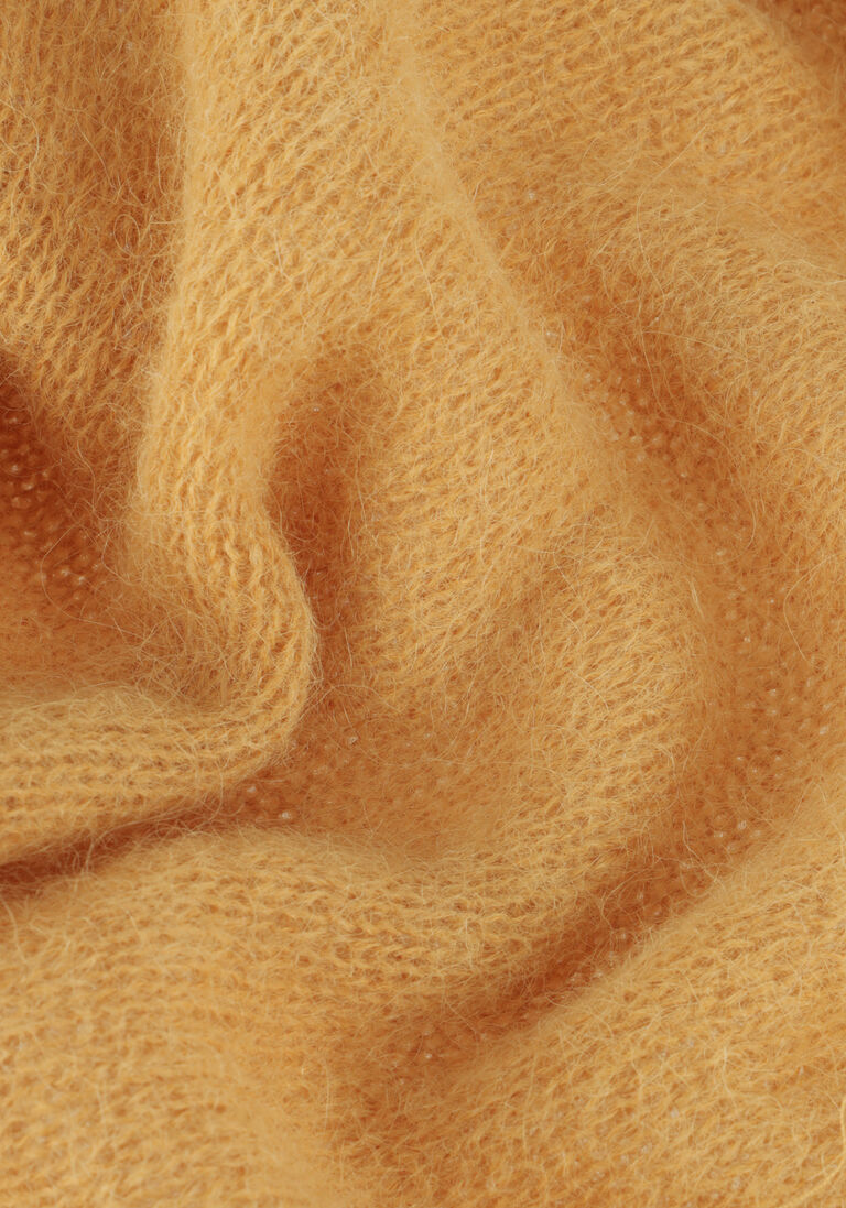 SUMMUM oker summum trui v-neck sweater feather light alpaca knit