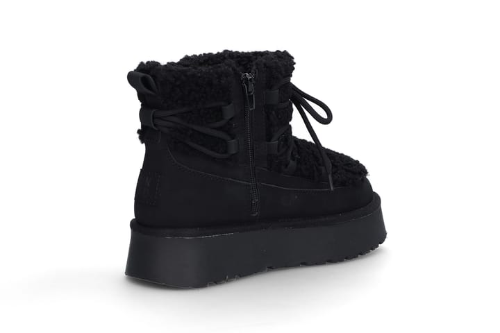 Trendy boots