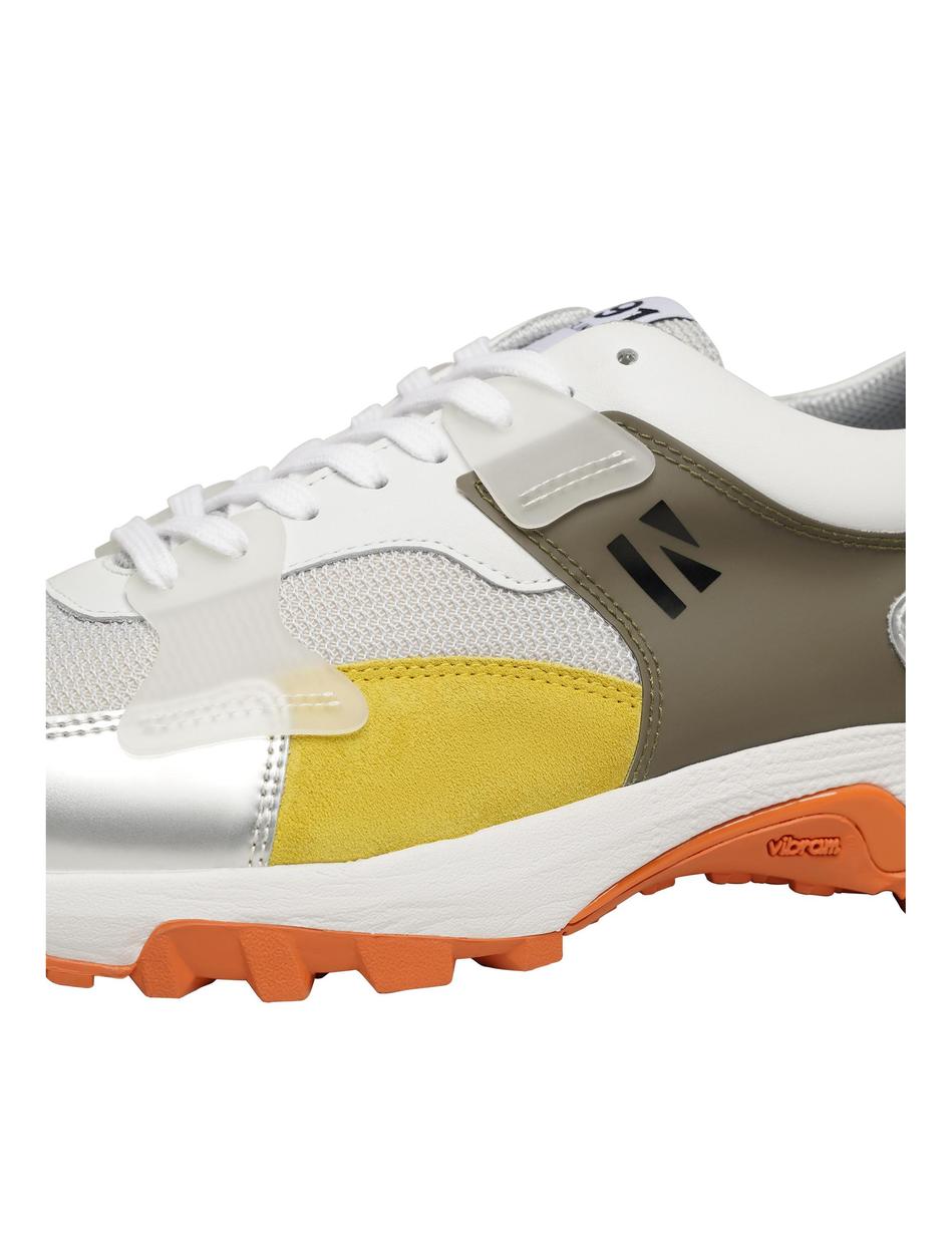 SNEAKER STYLE CHOICE W LM