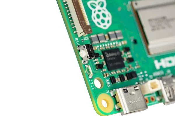 Raspberry Pi 5 Model B - Enkelttavle-computer - Broadcom BCM2712 / 2.4 GHz - RAM 16 GB - 802.11a/b/g/n/ac, Bluetooth 5.0