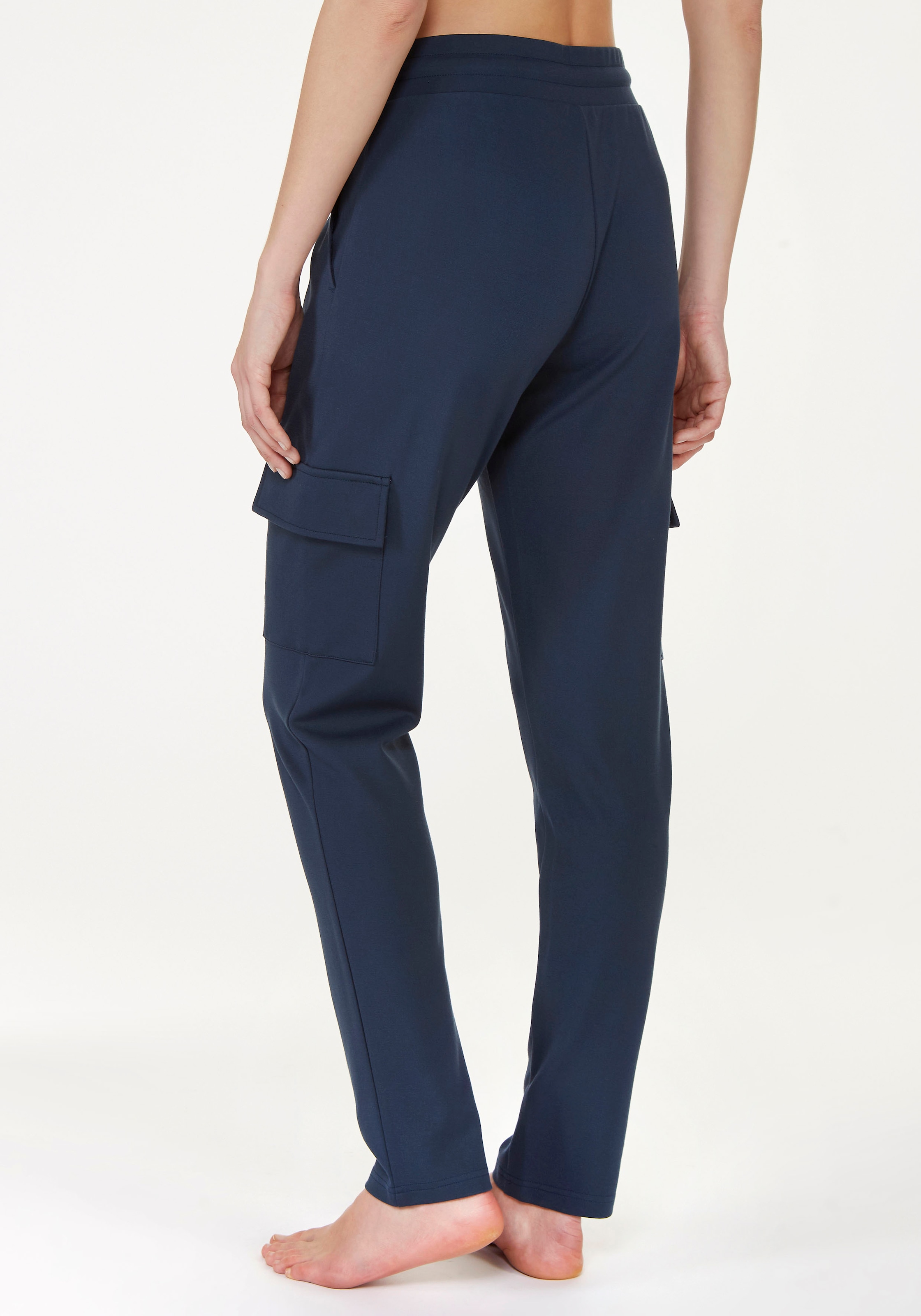 LASCANA Cargohose  in weich fliessendem Material, Loungewear