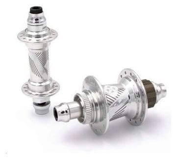 PAIRE DE MOYEUX PRIDE CONTROL EXP 28 troues - POLISH