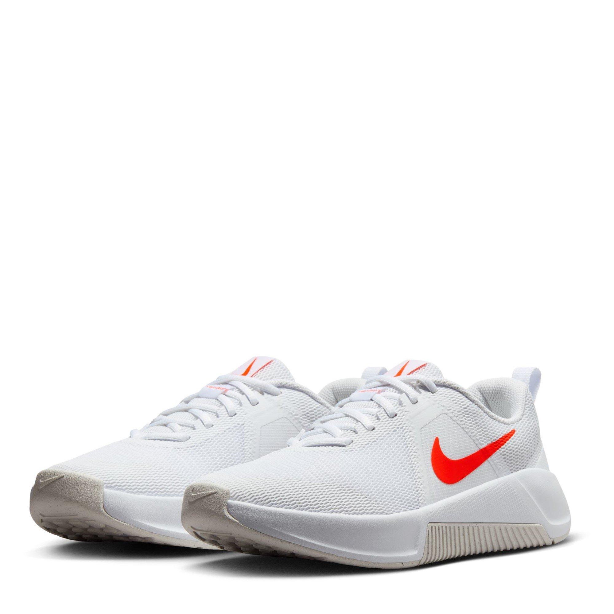 Nike MC Trainer 3 Womens Workout Shoes