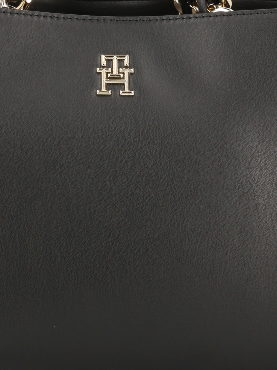 TH FEMININE MEDIUM SATCHEL