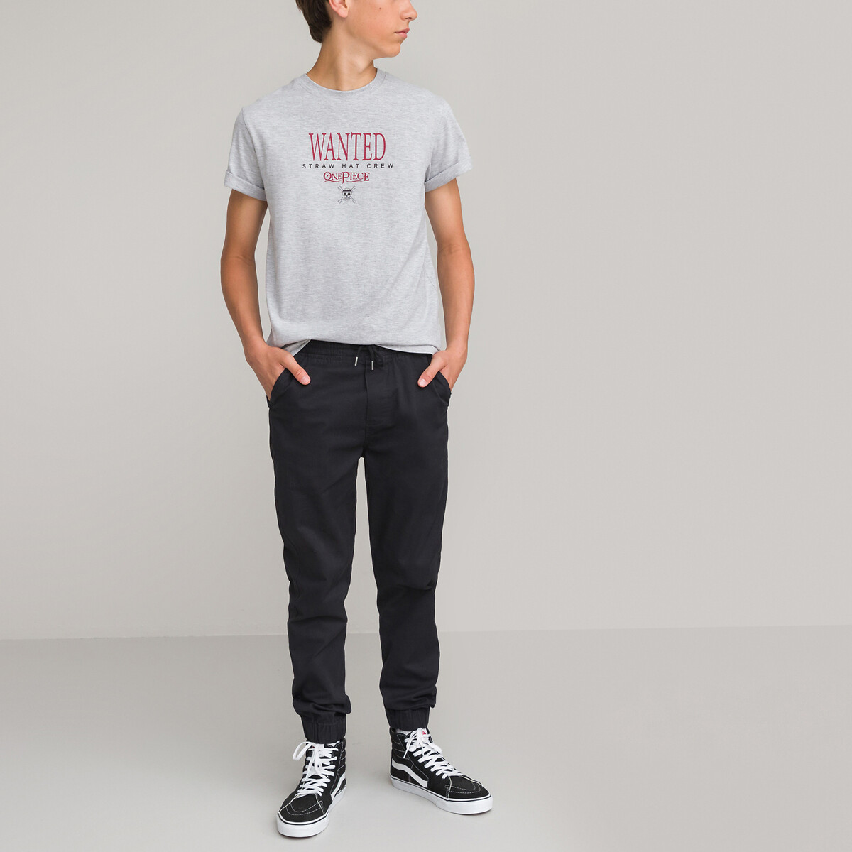Camiseta ONE PIECE<br>Estampa de One Piece na frente e nas costas