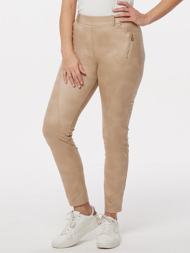 Hose mit Ziernaht
