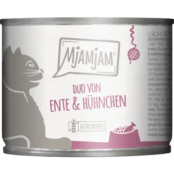 DUO von zarter Ente & saftigem Hühnchen an Möhrchen