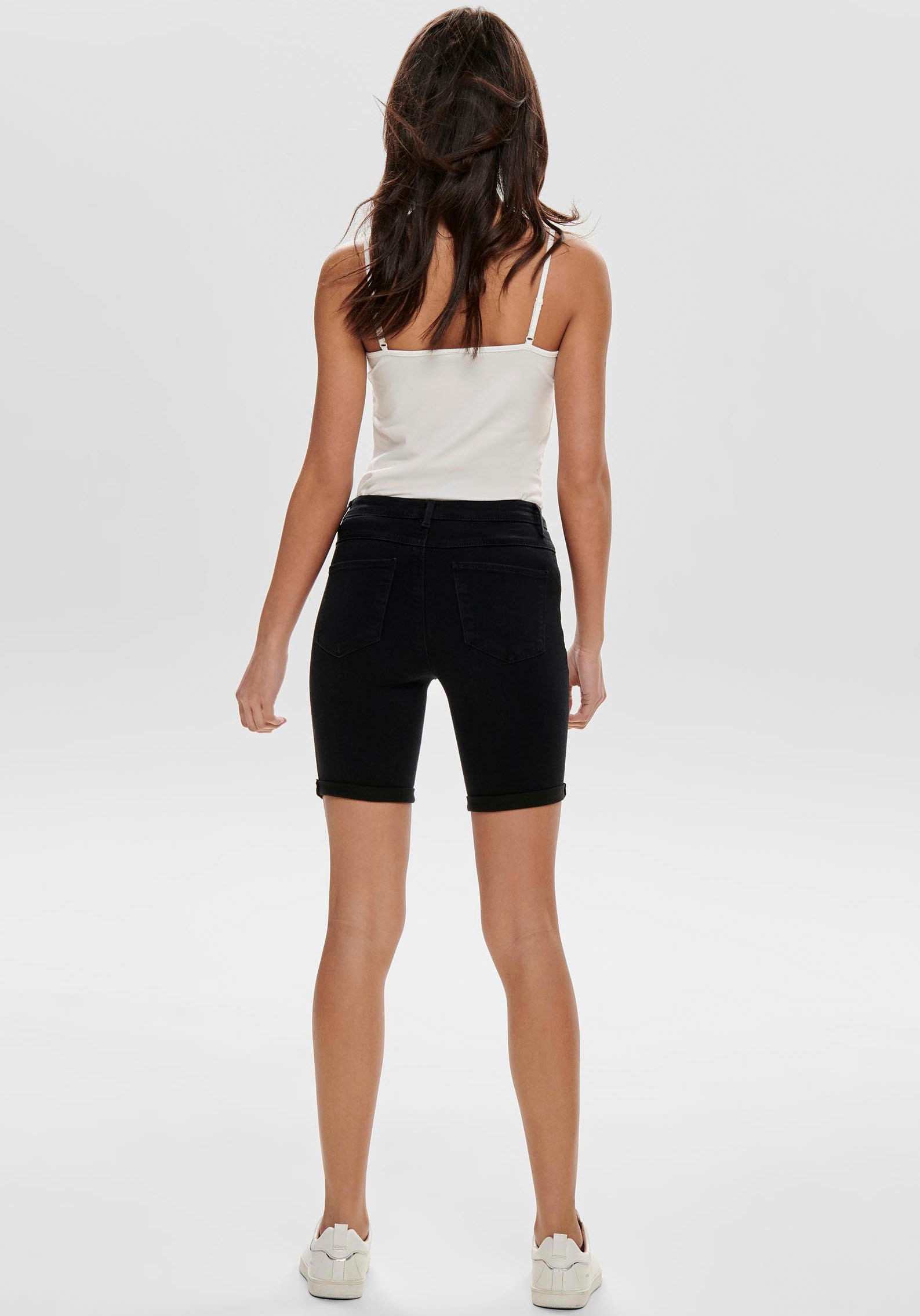 ONLY Shorts »ONLRAIN – Shorts mit Push-up-Effekt und Umschlagsaum«  unifarben, casual, skinny fit, Denim, Eingrifftaschen