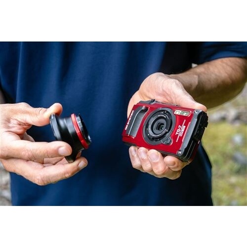 Appareil photo compact Om System TG-7 rouge