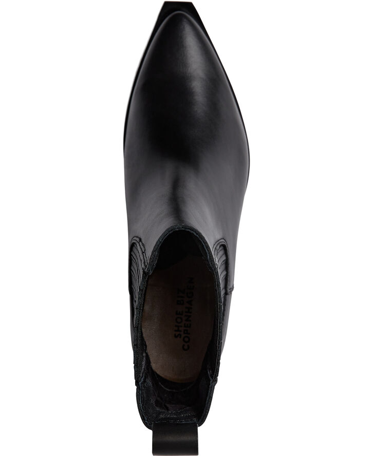 Shoe Biz Isabella Black