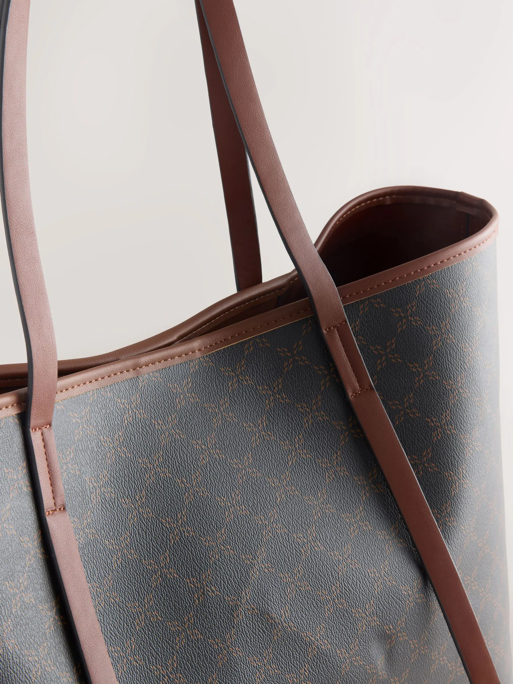 Bruin monogram - Grote schoudertas