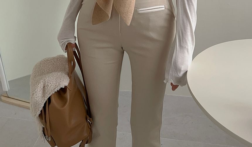 Coris - Set: Effen top met lange mouwen en mockneck + Effen top met strik en camisole