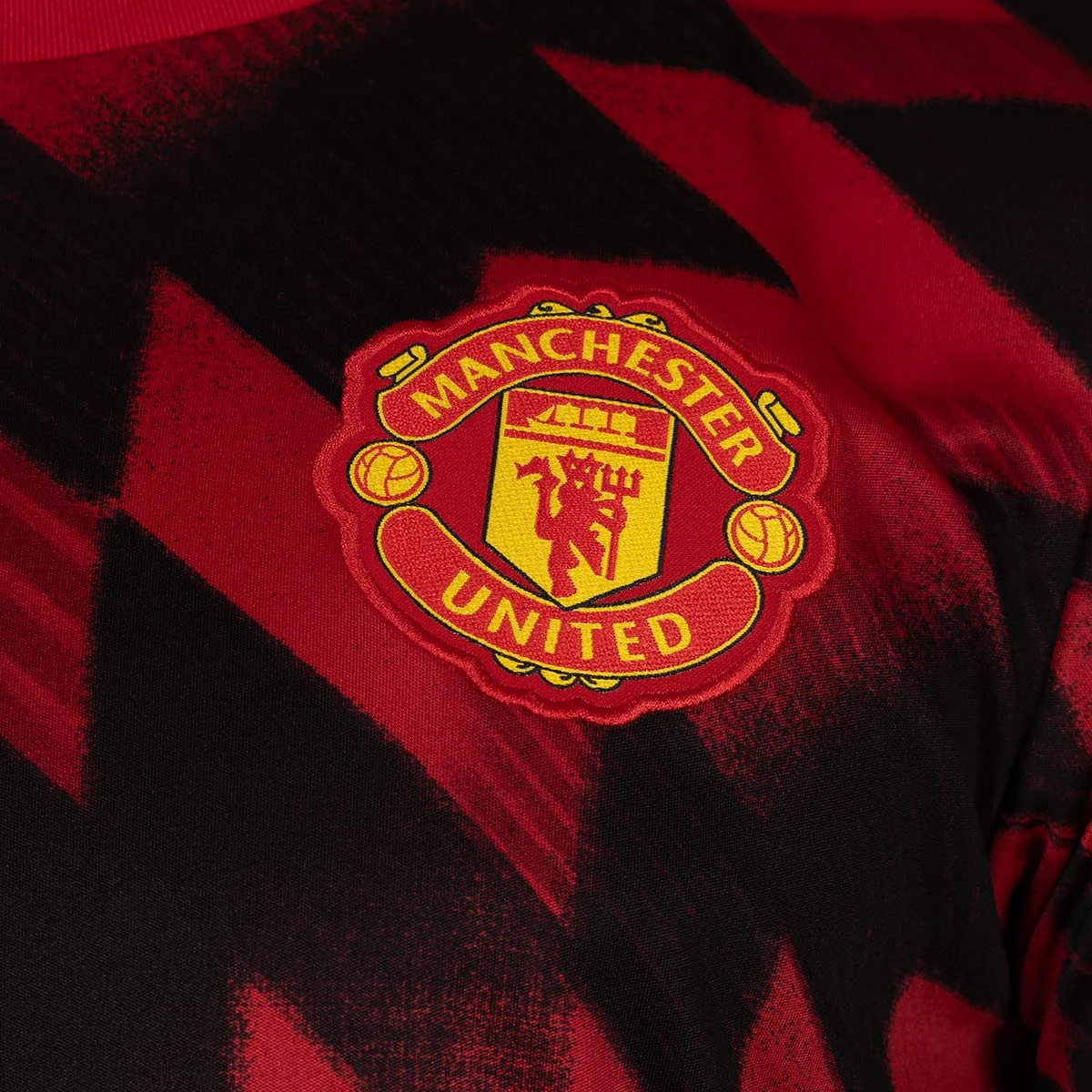 Camisola adidas Manchester United Pre-Match 2025-2026