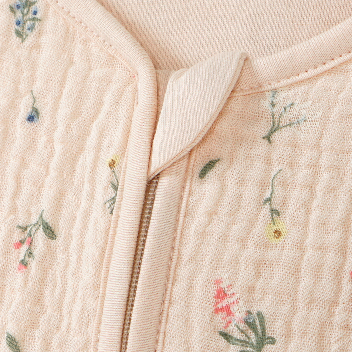 Topomini Baby Musselin-Schlafsack mit Blumen hellrosa