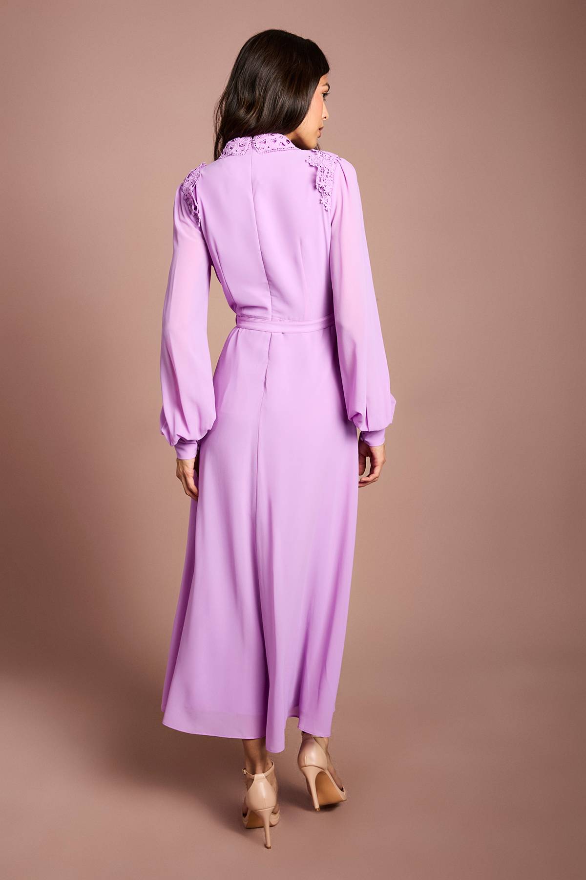 Coast Robe Chemise En Georgette À Col Orné De Dentelle