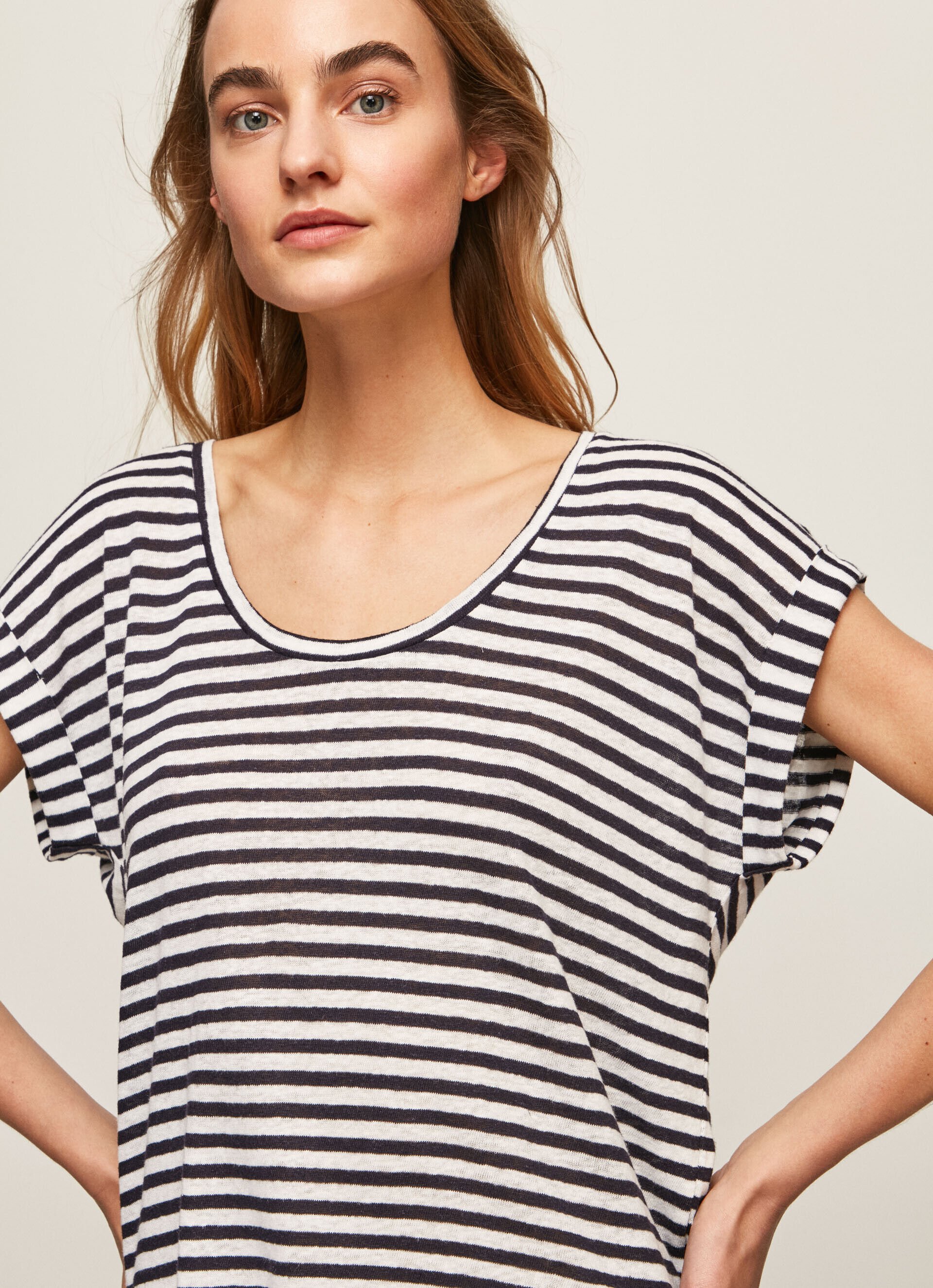 Camiseta com estampa de linho listrado - azul dulwich