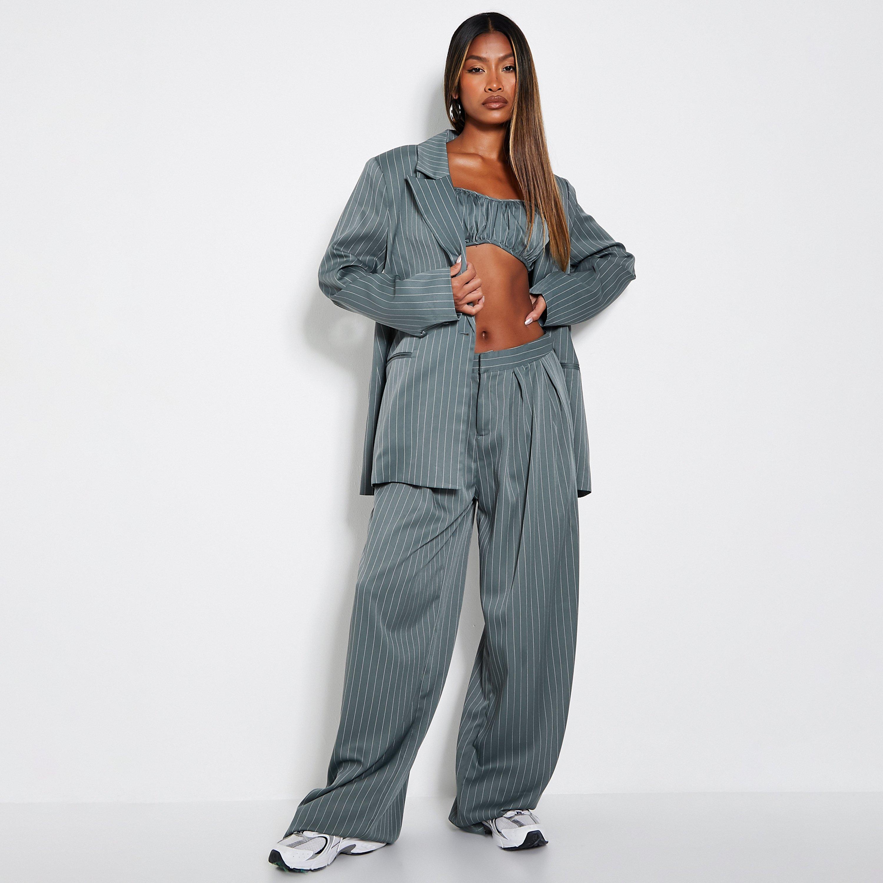 I Saw It First ISAWITFIRST Pinstripe Oversized Blazer
