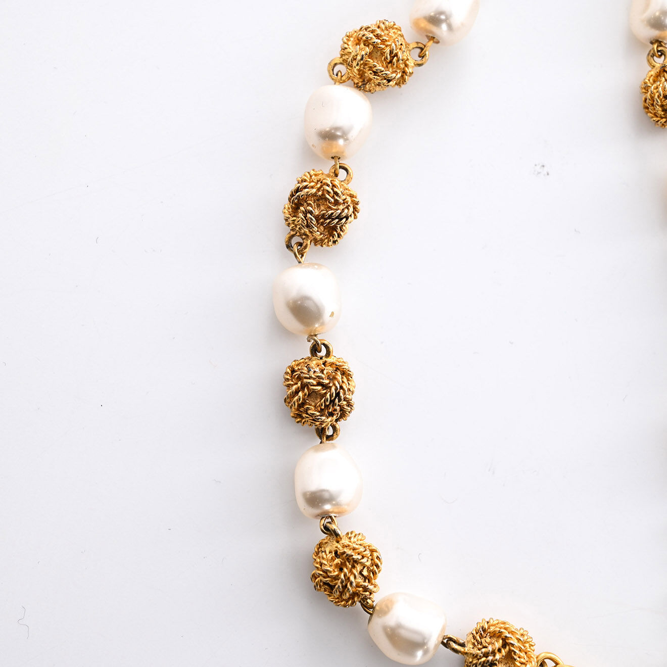 Chanel Collier Perles doré - Très bon état