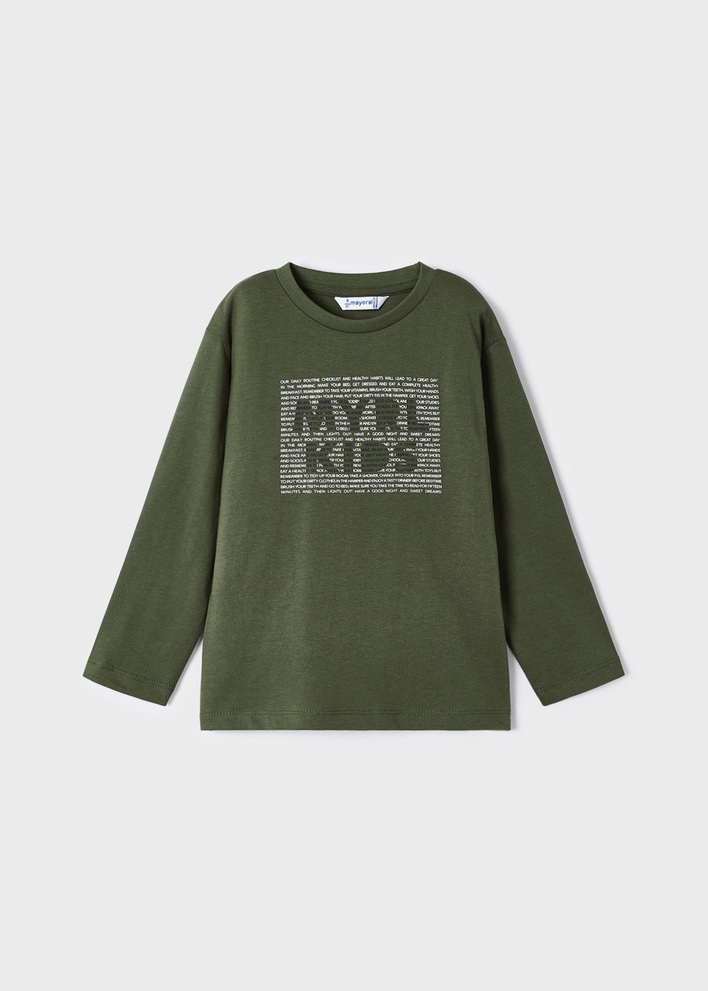 Camiseta Better Cotton com estampa de letras para meninos
