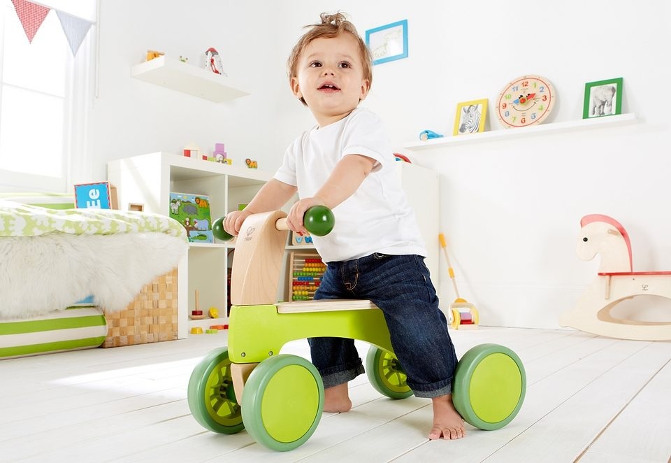 Hape Rutscher »Rutschrad« aus  Holz
