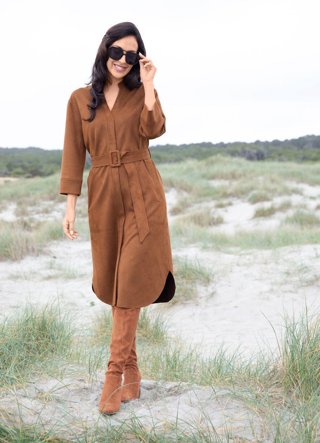 Kleid mit Bindegürtel