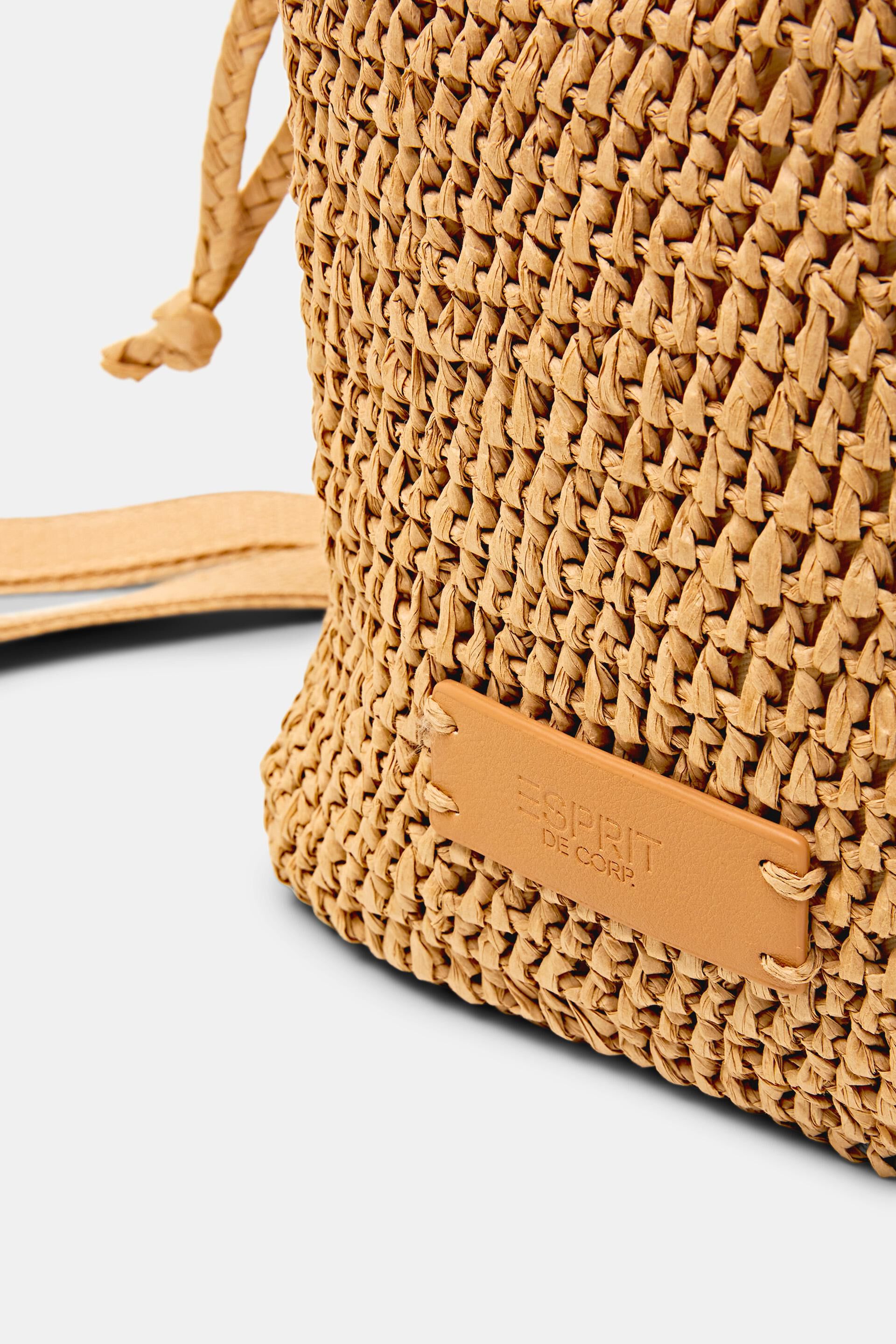 Sac besace en raphia