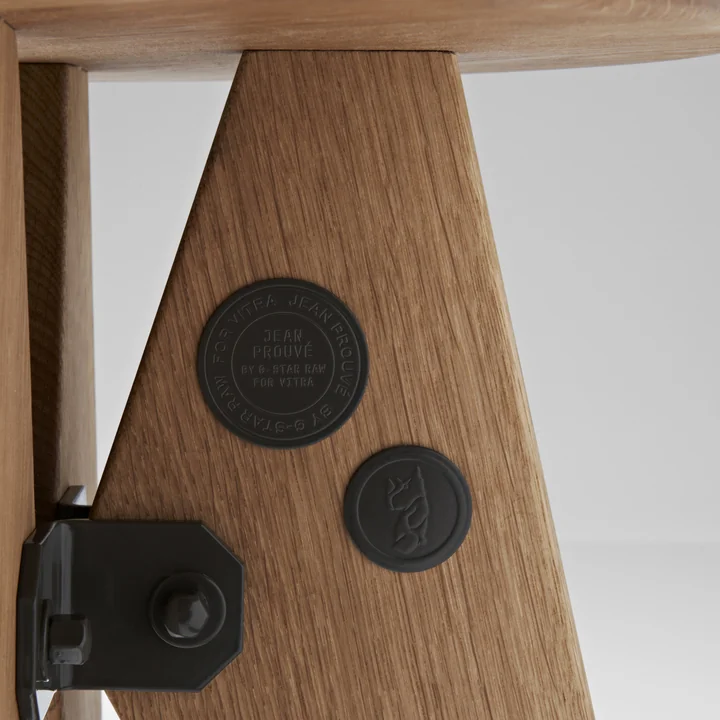 Vitra - Tabouret Solvay, Eiche dunkel / schwarz
