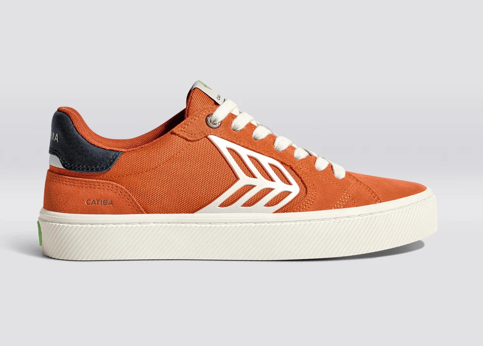 Cariuma Catiba Pro 2.0 Burnt Orange Suede Ivory 3.5 US / 35 EU