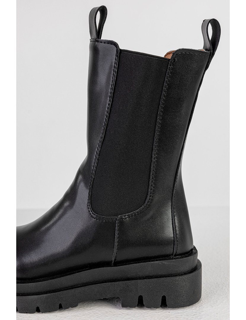 Ladies Black Boots