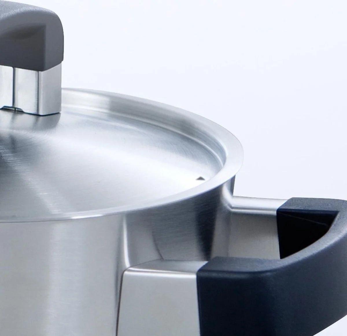 BK Conical Cool pan 24cm