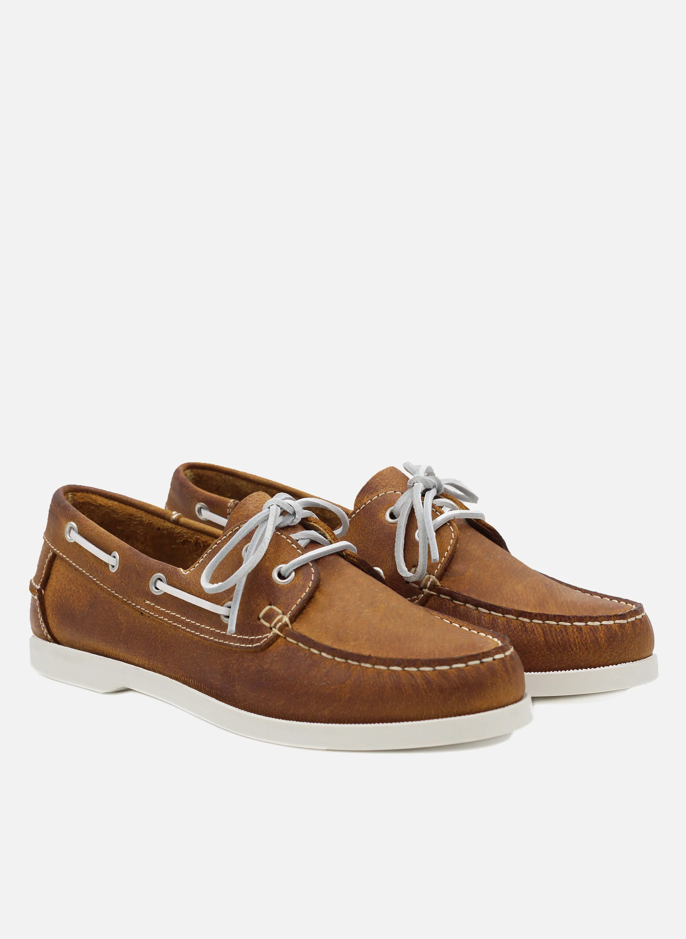 Chaussures bateau cuir mat brossé | Marron