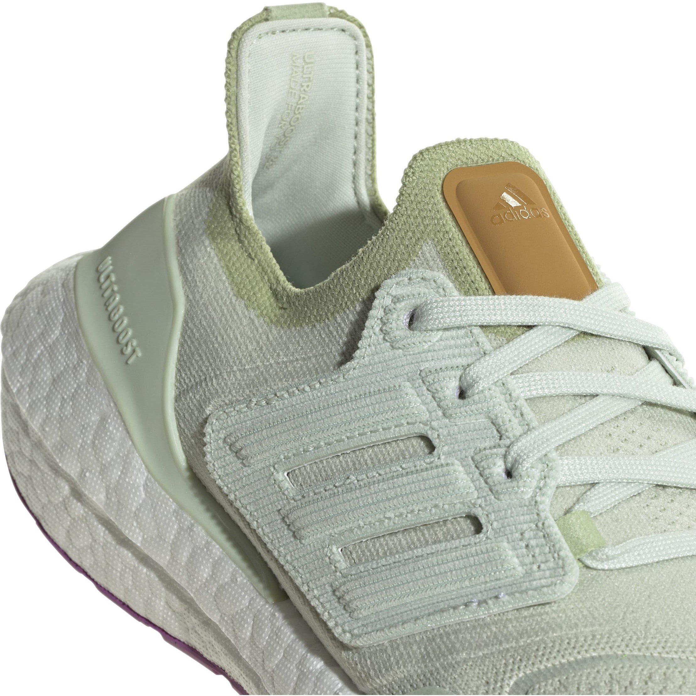 adidas Ultraboost 22 Trainers Womens