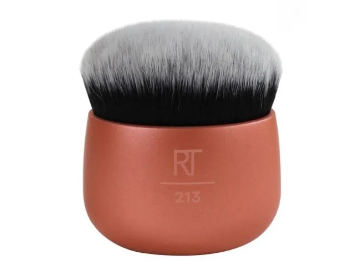 Real Techniques Foundation Blender
