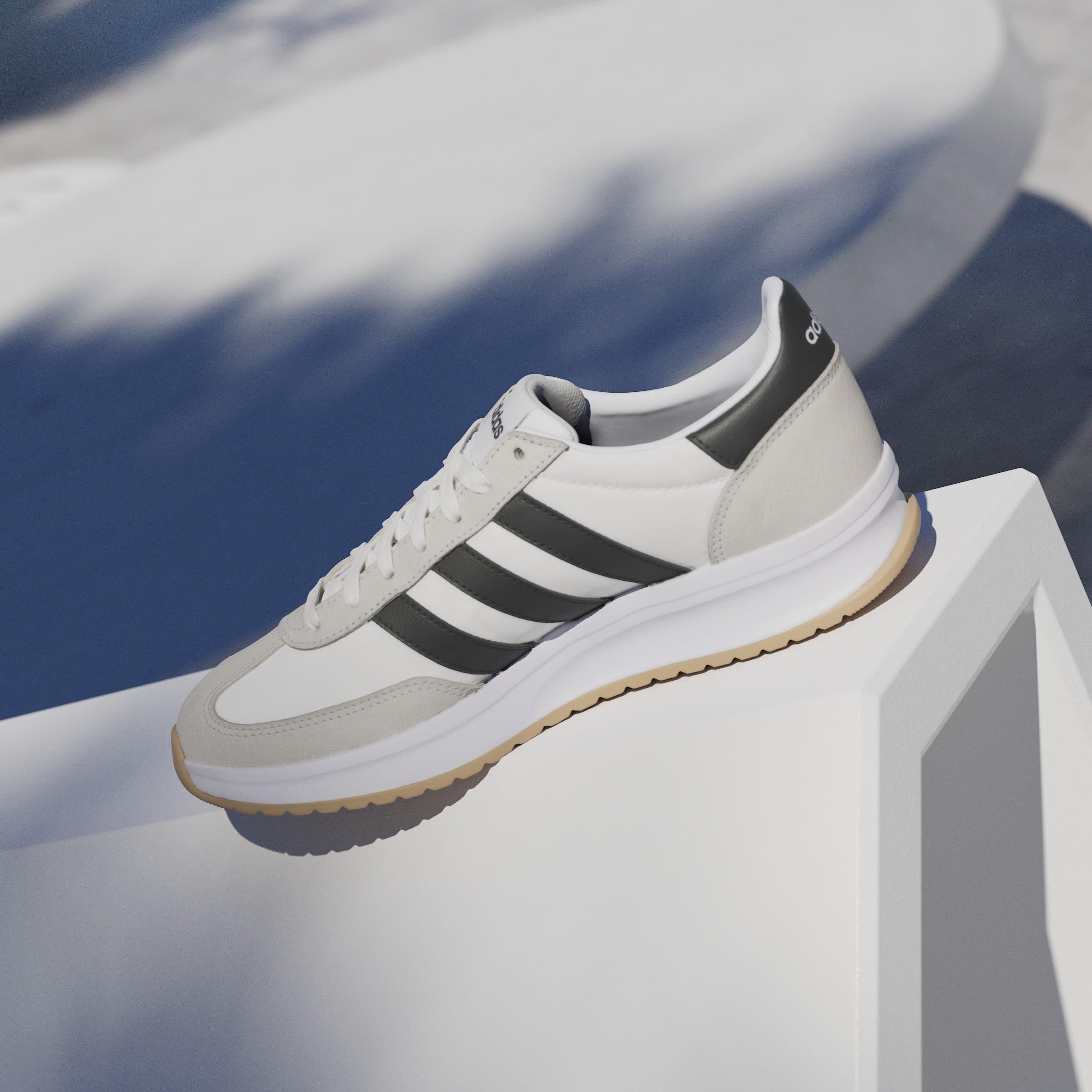 adidas Run 72 Shoes