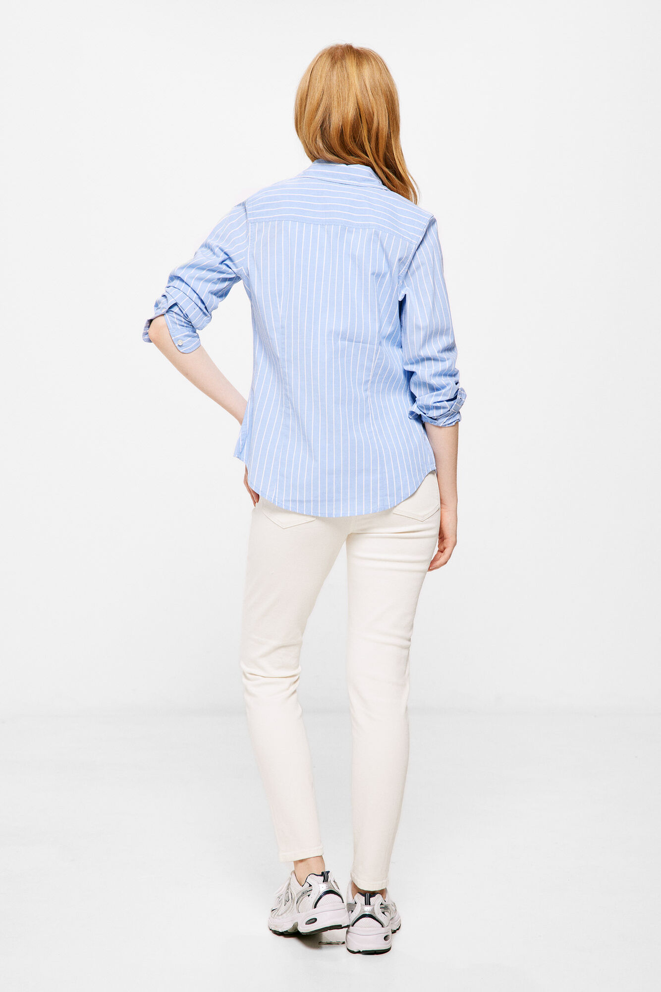 Calça jeans cropped slim colorida