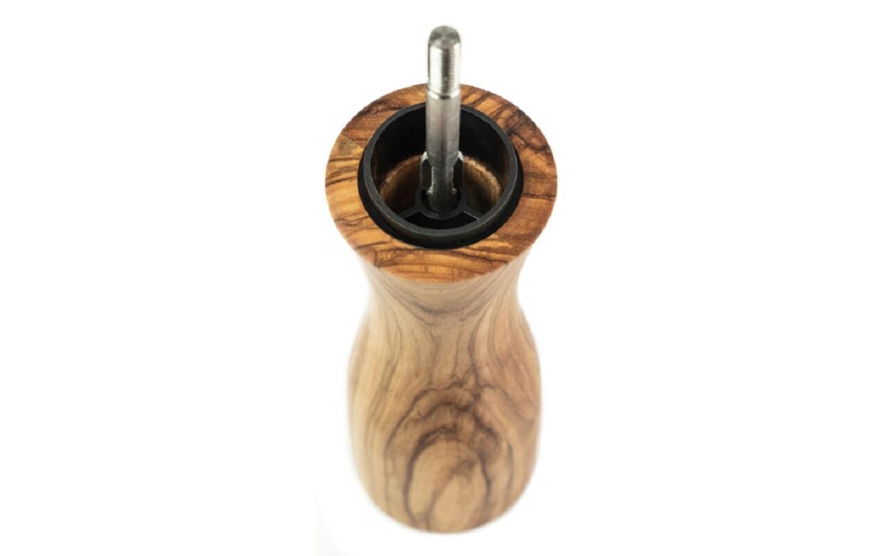 Pfeffermühle Fidji 15 cm, BraunGewürzmühle aus Olivenholz