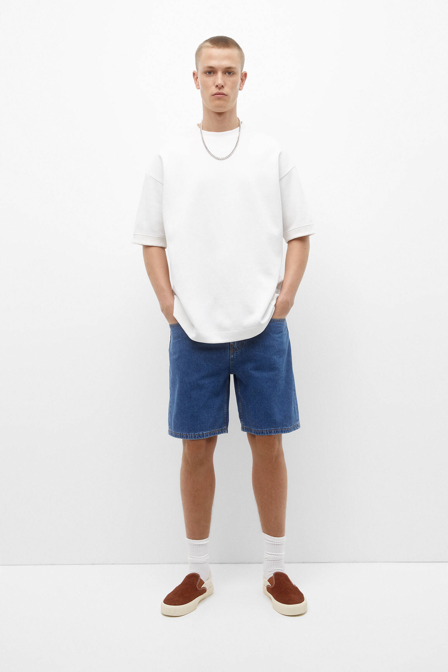Bermuda jeans básica de corte folgado - Azul médio
