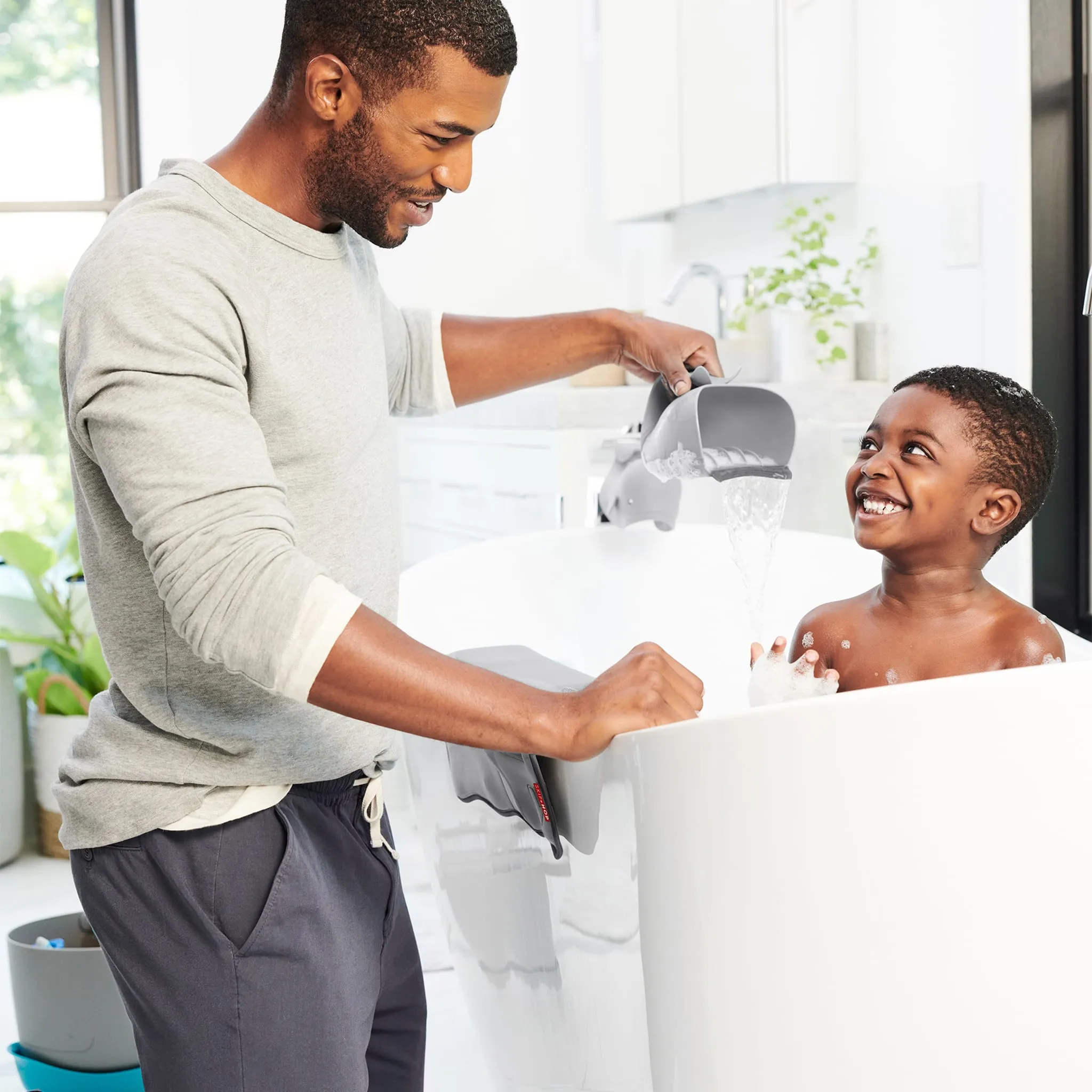 Skip Hop Seau Rinceur pour le Bain Baleine - Grise