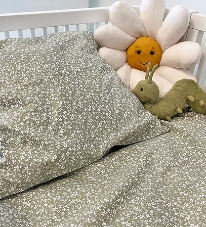 Nørgaard Madsens Bettwäsche - Baby - Minrgrøn m. Blumen