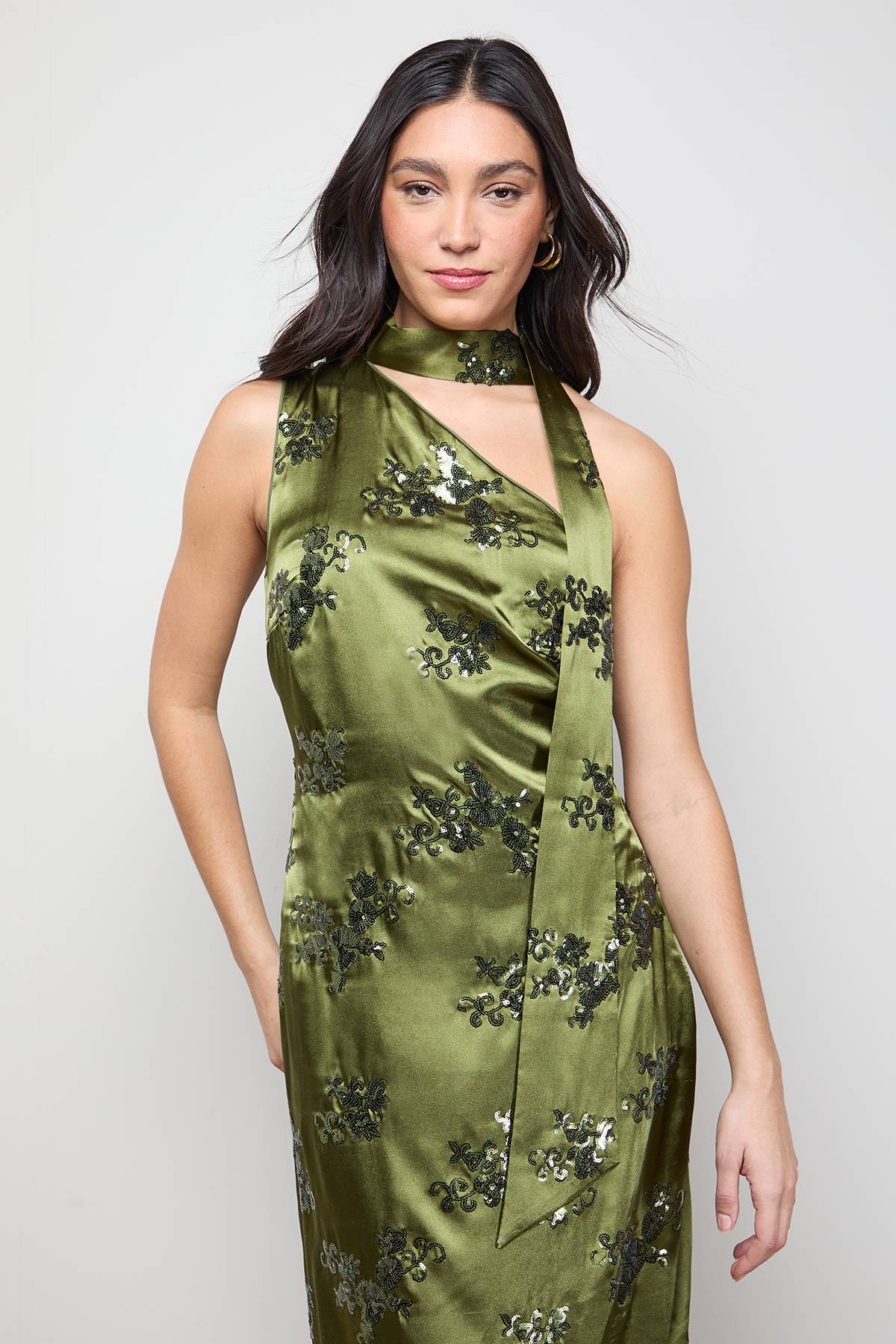 Oasis Robe Midi Nuisette en Satin à Sequins avec Col Noué