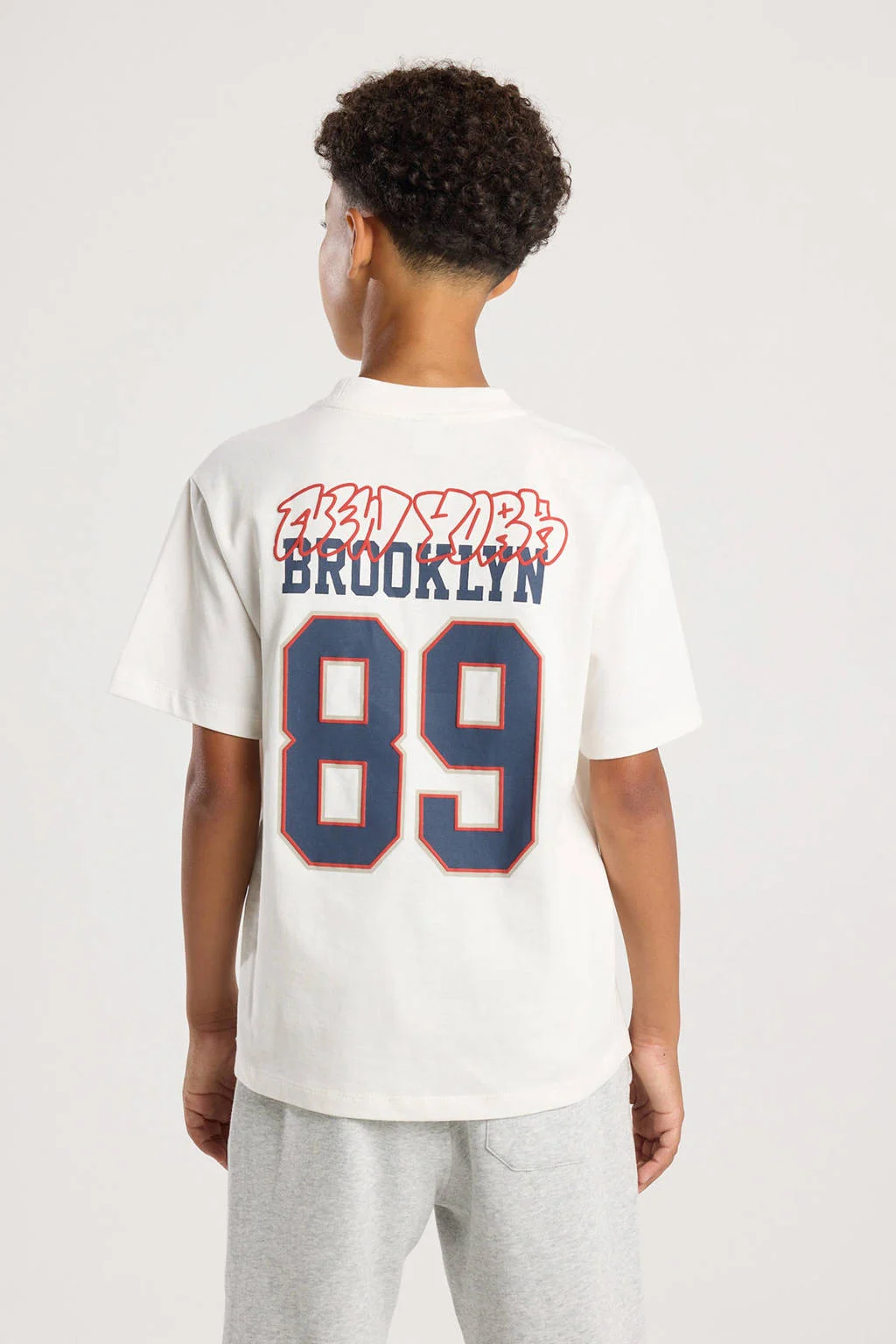 America Today T-shirt wit
